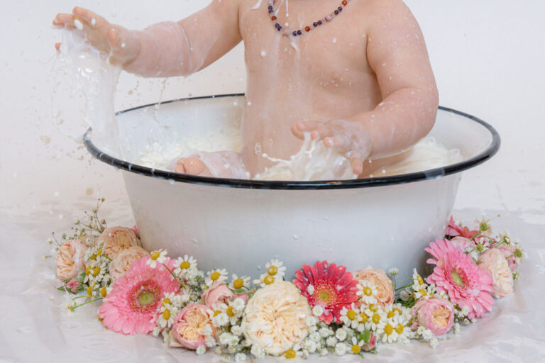 Cake Smash and Splash Shooting