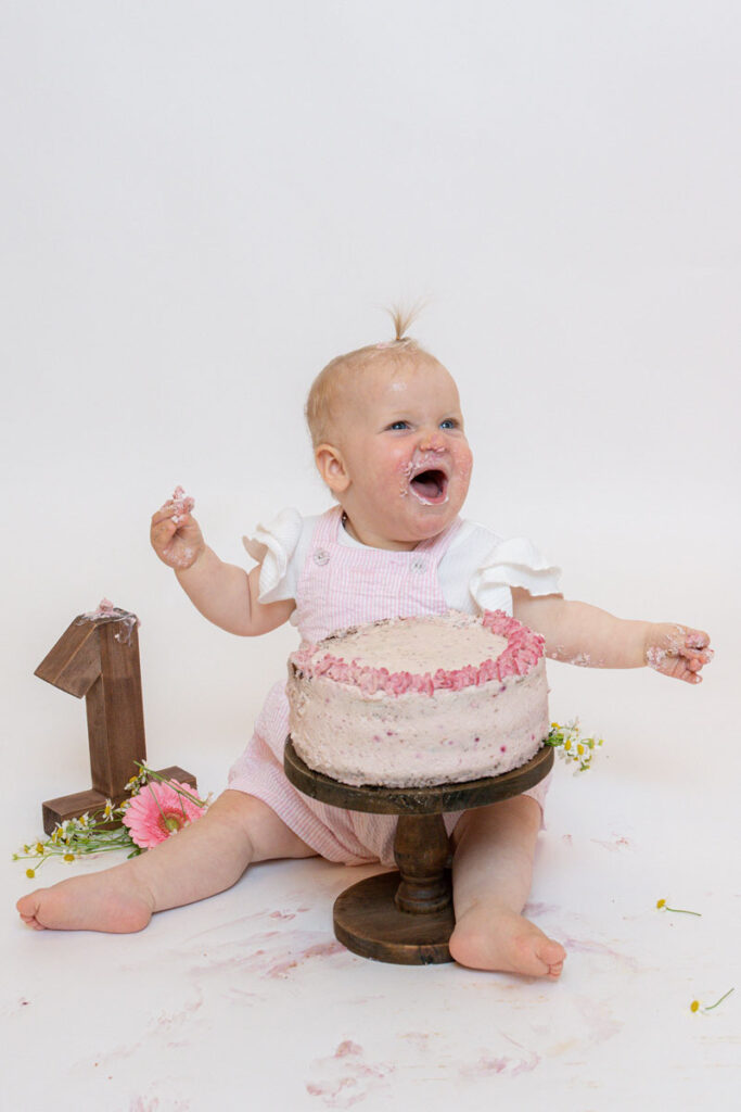 Cake Smash and Splash Shooting